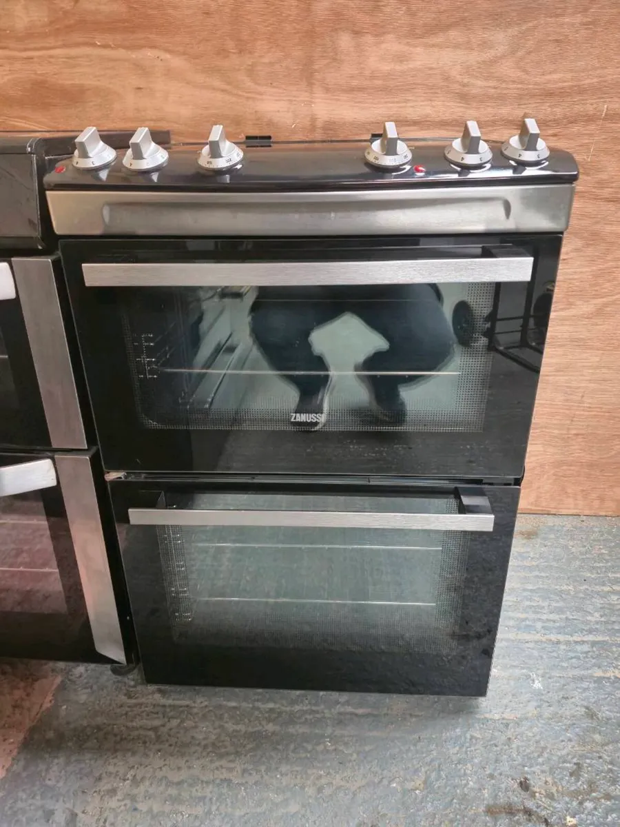 Zanussi Freestanding Electric Cooker 60cm - Image 3