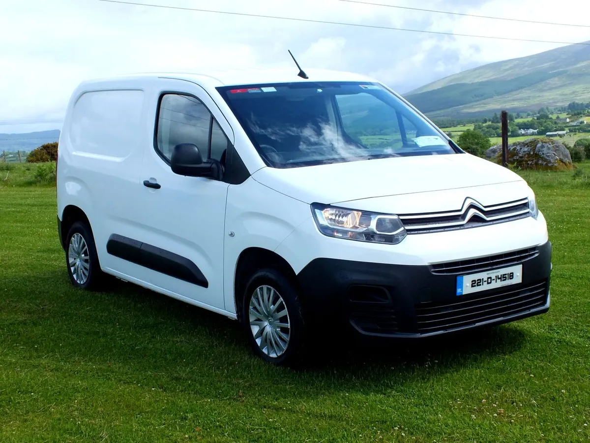 2022 Citroen Berlingo 100Bhp 6 Speed - Image 2