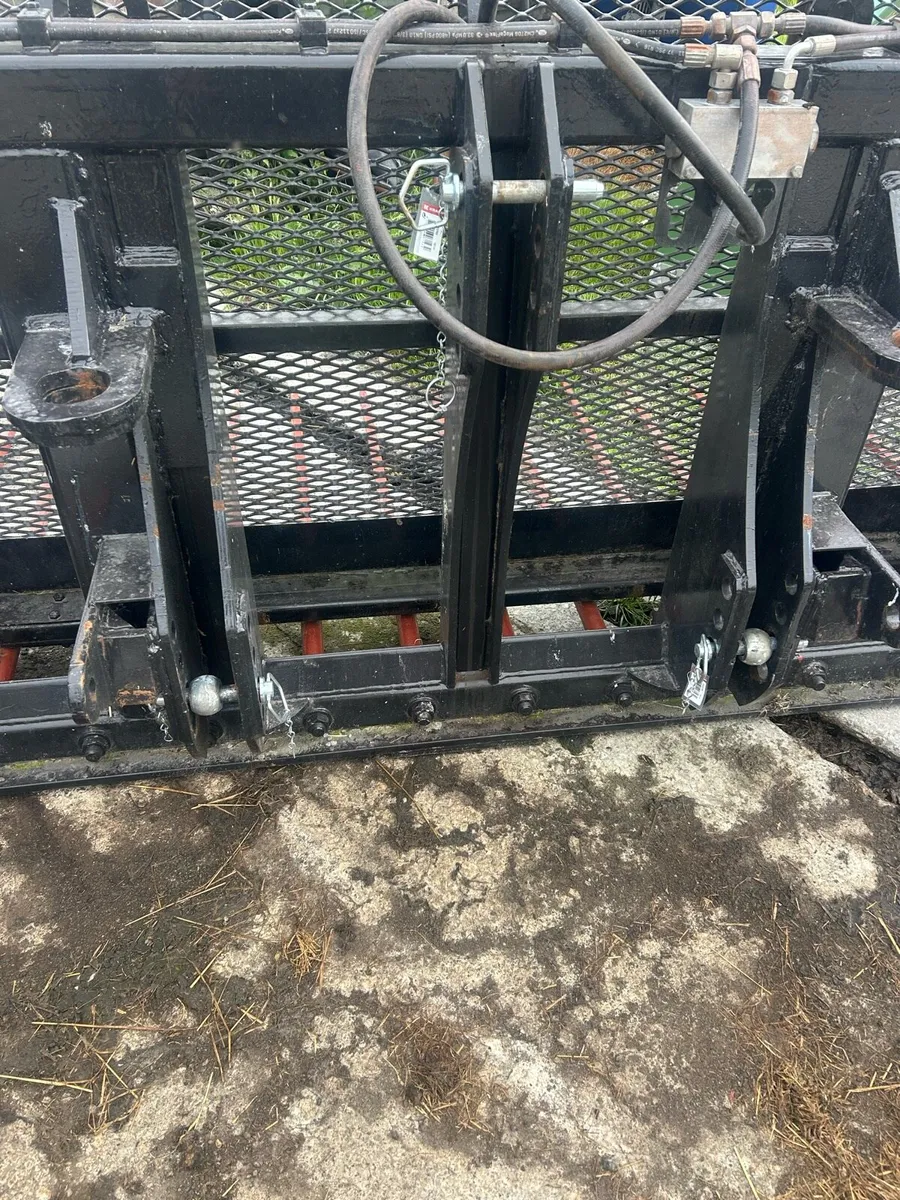 Pushoff buckrake - Image 2