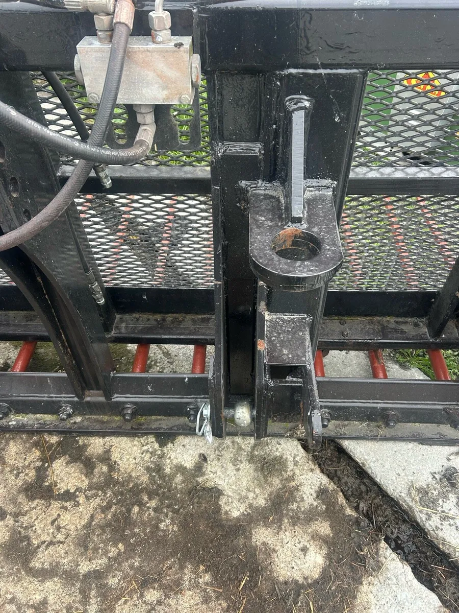 Pushoff buckrake - Image 3