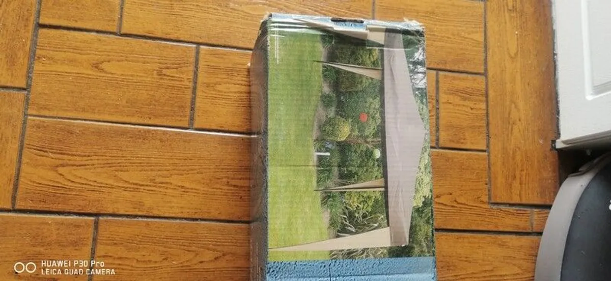 Pop up gazebo new in box - Image 3