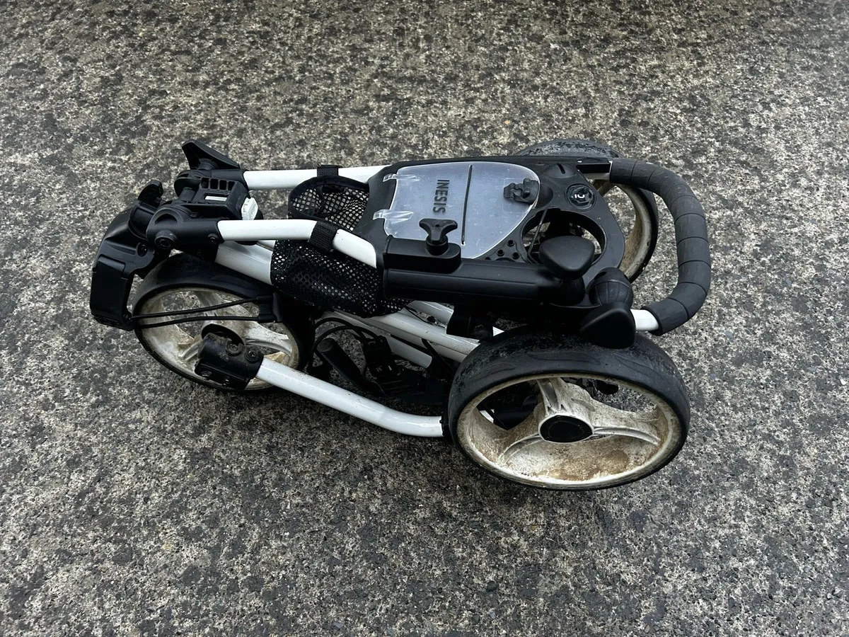 3 Wheel Golf Trolley - Image 3