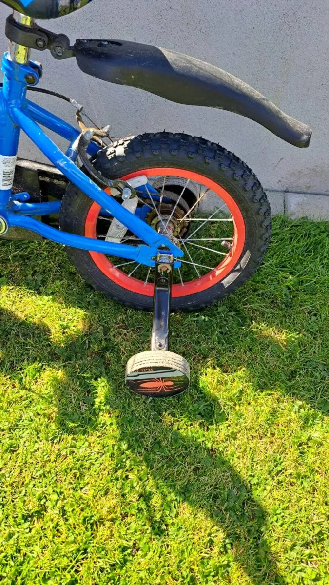 Spiderman Huffy Bike 14 inch - Image 3