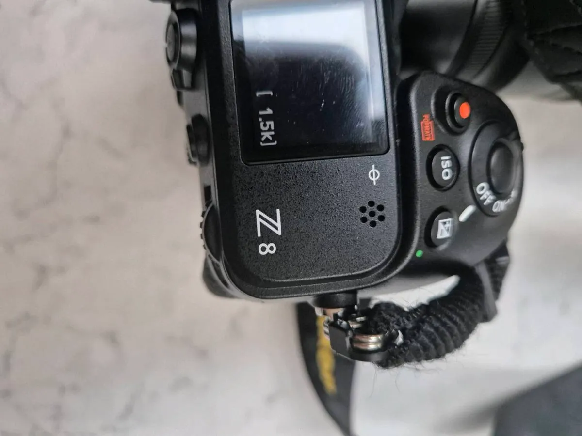 Camera Nikon Z8 plus 5 lens , tripod , big lee set - Image 4