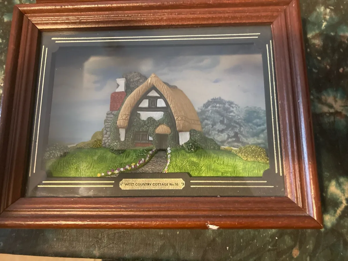 Models buildings box framed free postage - Image 2