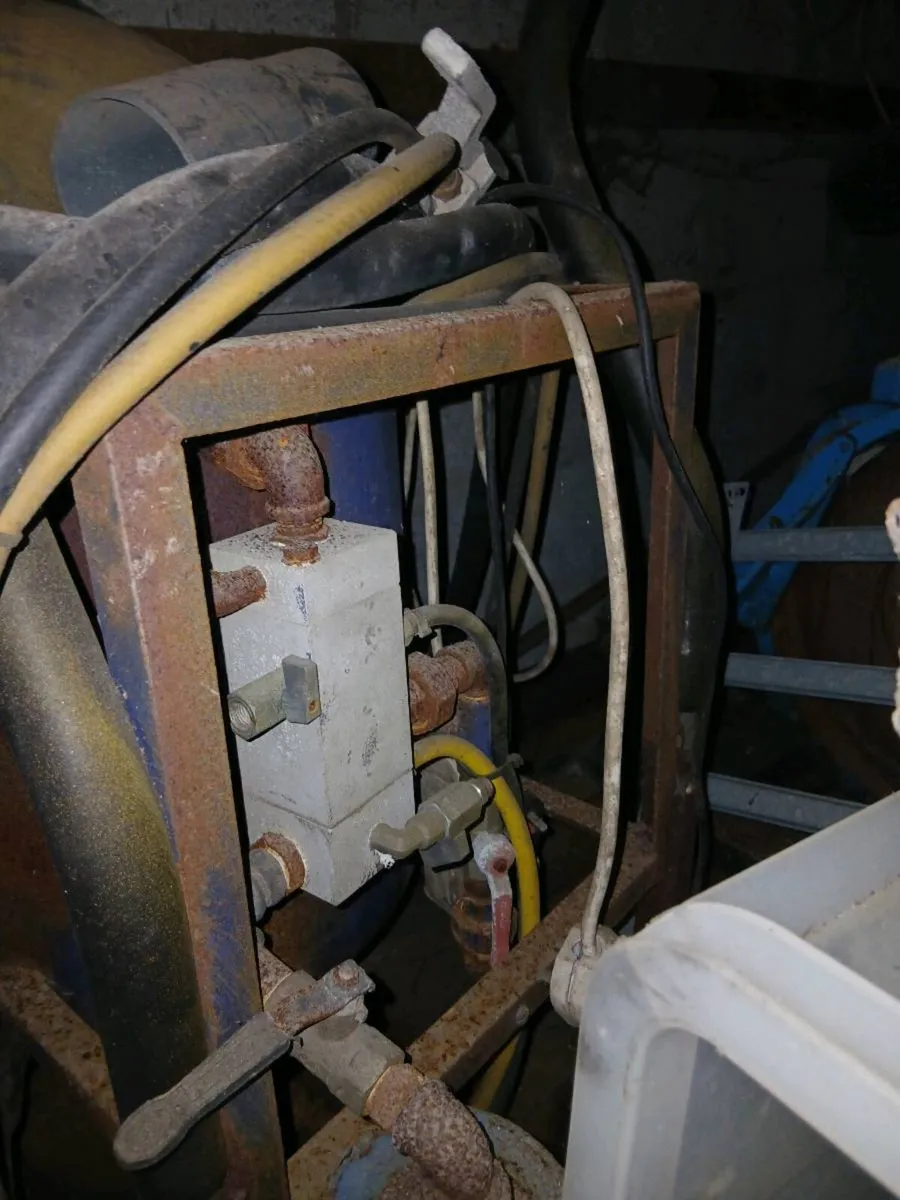 Sandblasting / Sand blast pot - Image 2