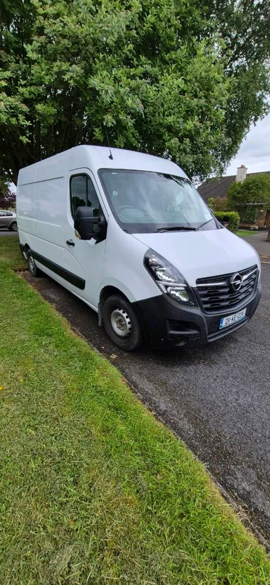 Opel Movano Van 2021 - Image 2