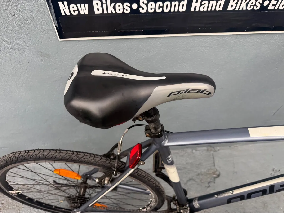 Hybrid bike ❗️Open 7 days of the week ❗️ - Image 3