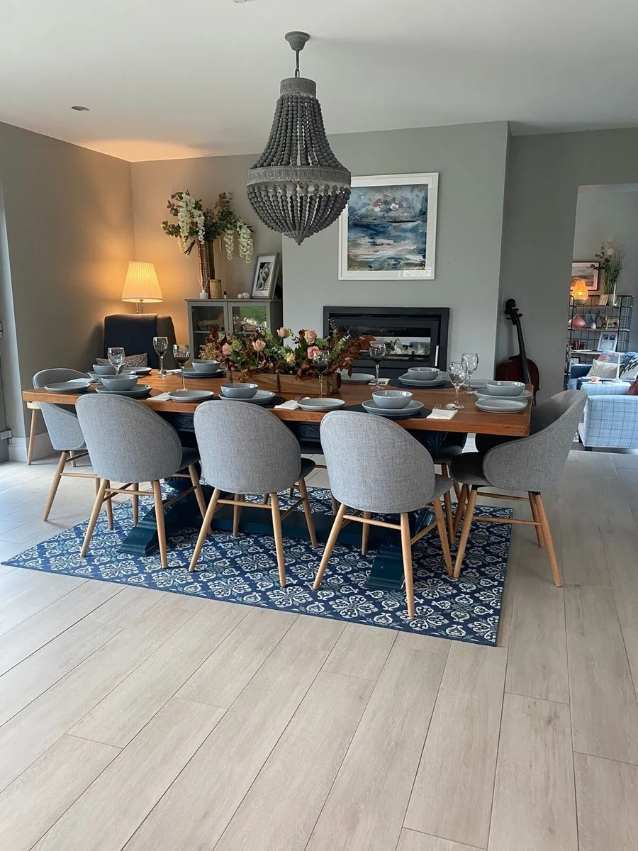 Dining chairs set - Image 1