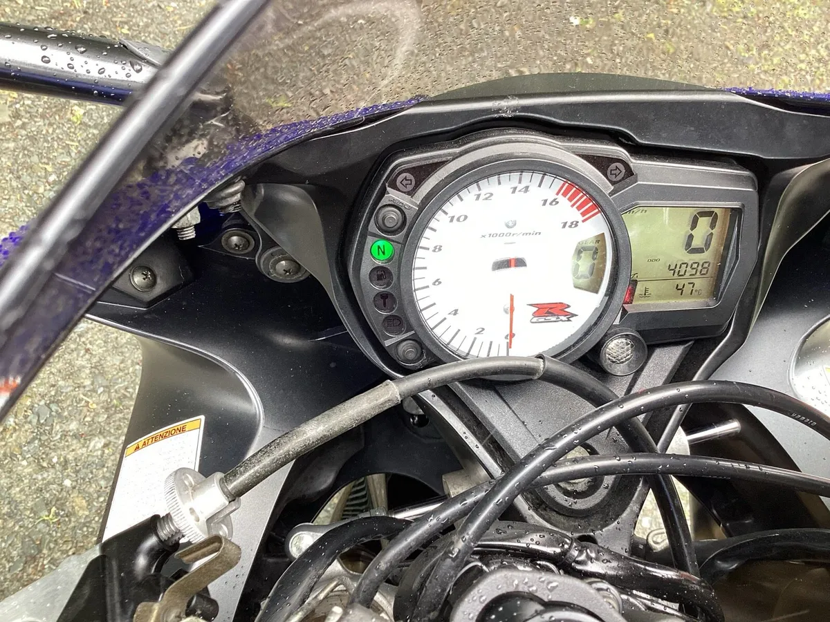 2006 Suzuki gsxr 600 - Image 3