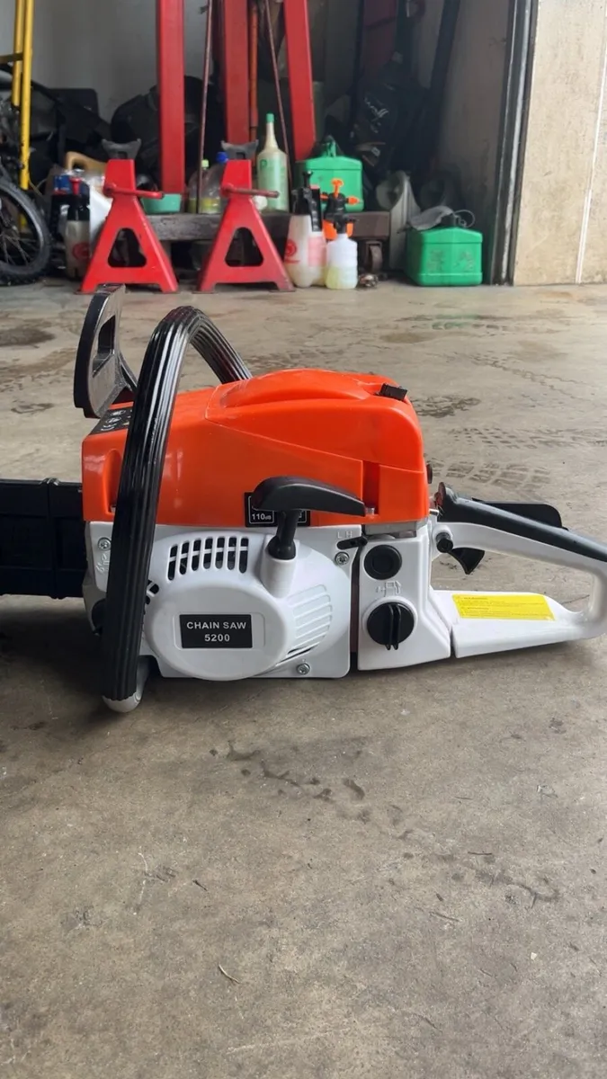 Chainsaw - Image 4