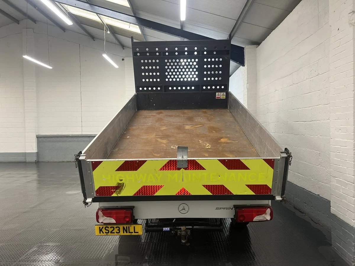 2023 Mercedes-Benz Sprinter Tipper Van - Image 2