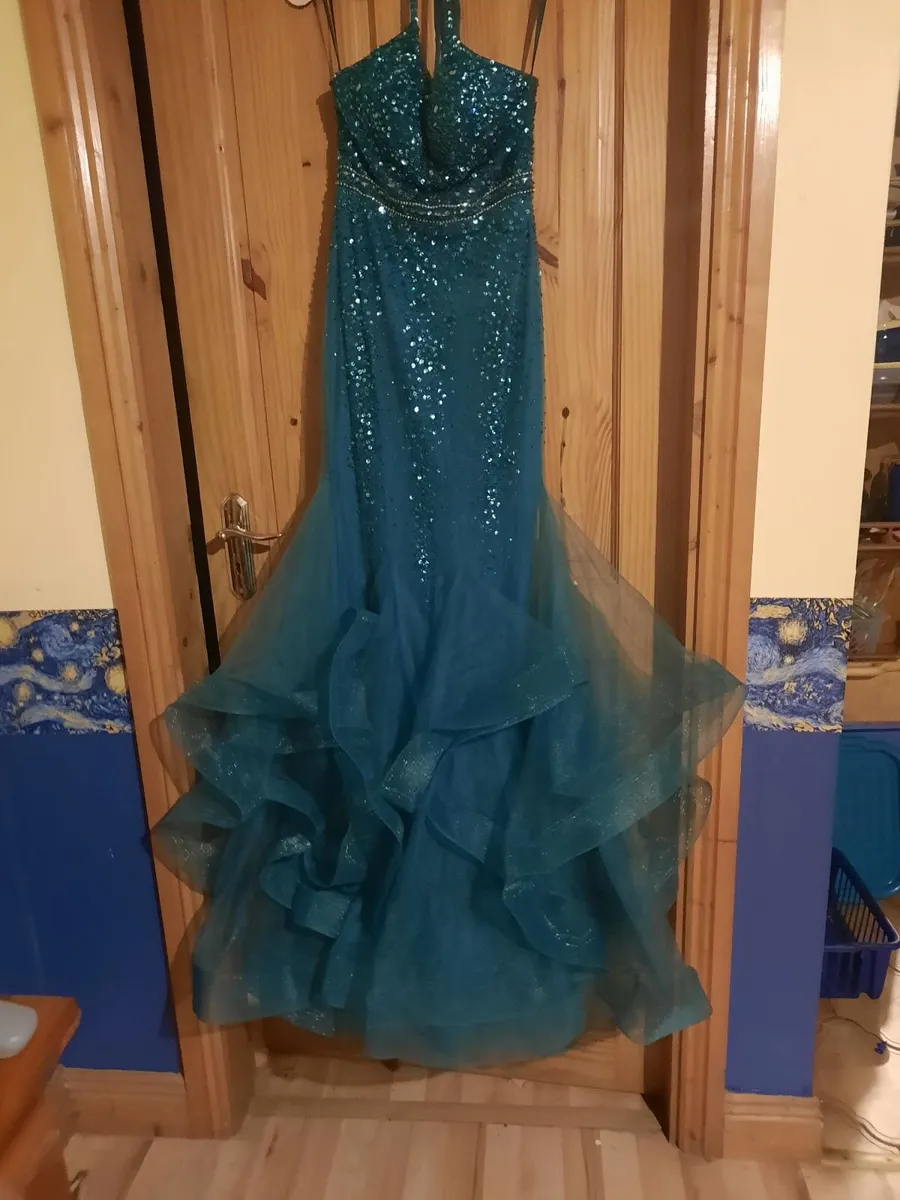 Debs dress - Image 4