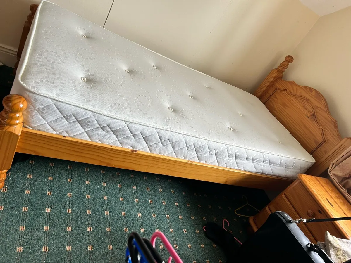 Single bed mattress locker - Image 3