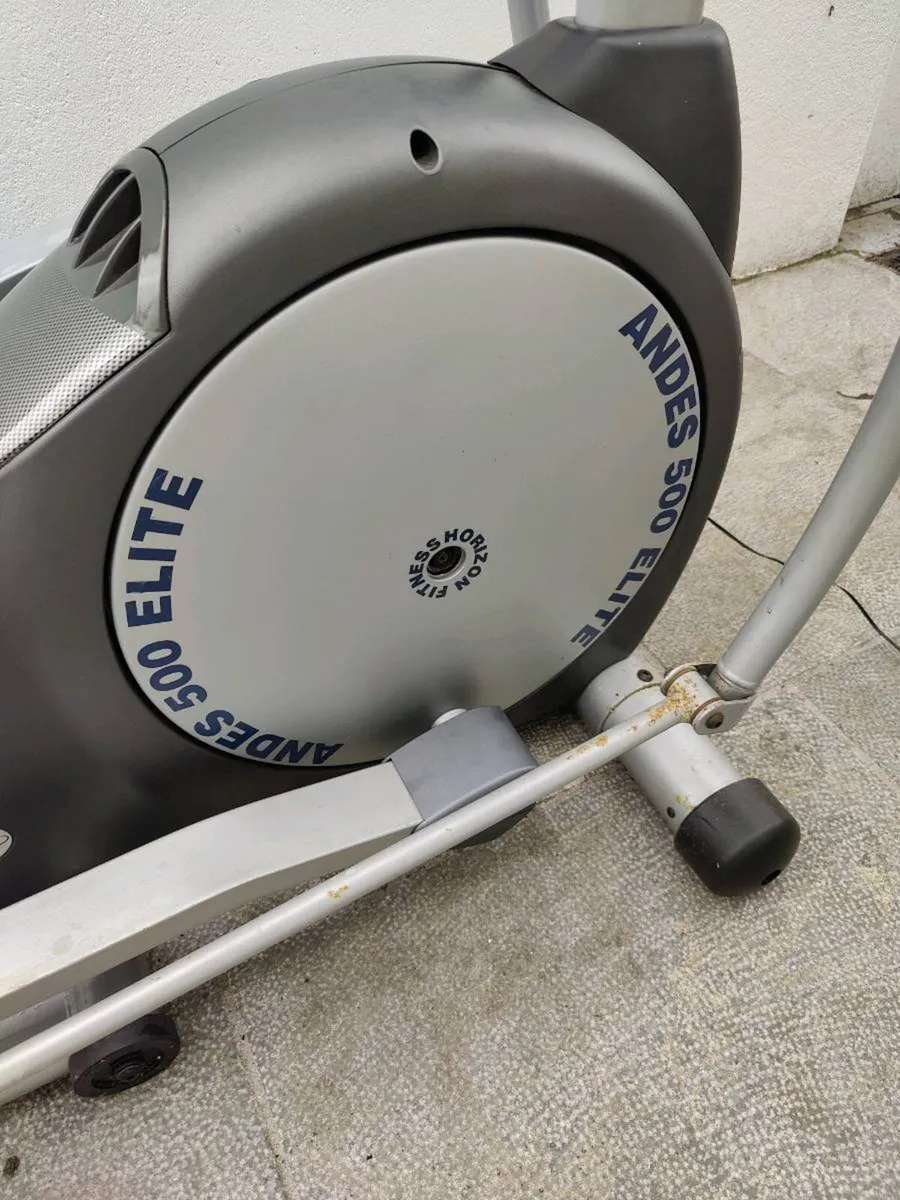 Elliptical Cross Trainer - Image 4