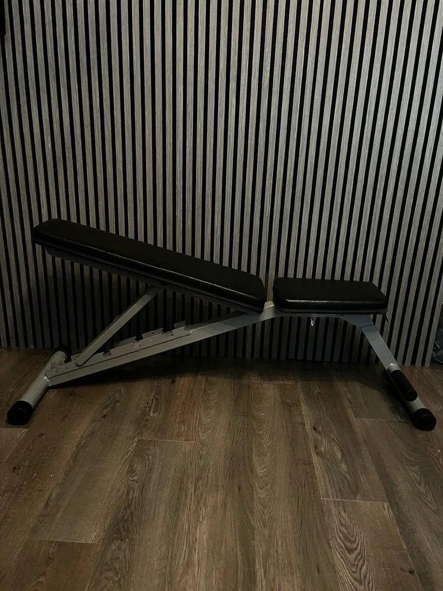 Body solid adjustable bench - Image 3