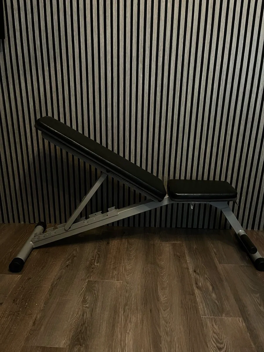 Body solid adjustable bench - Image 4