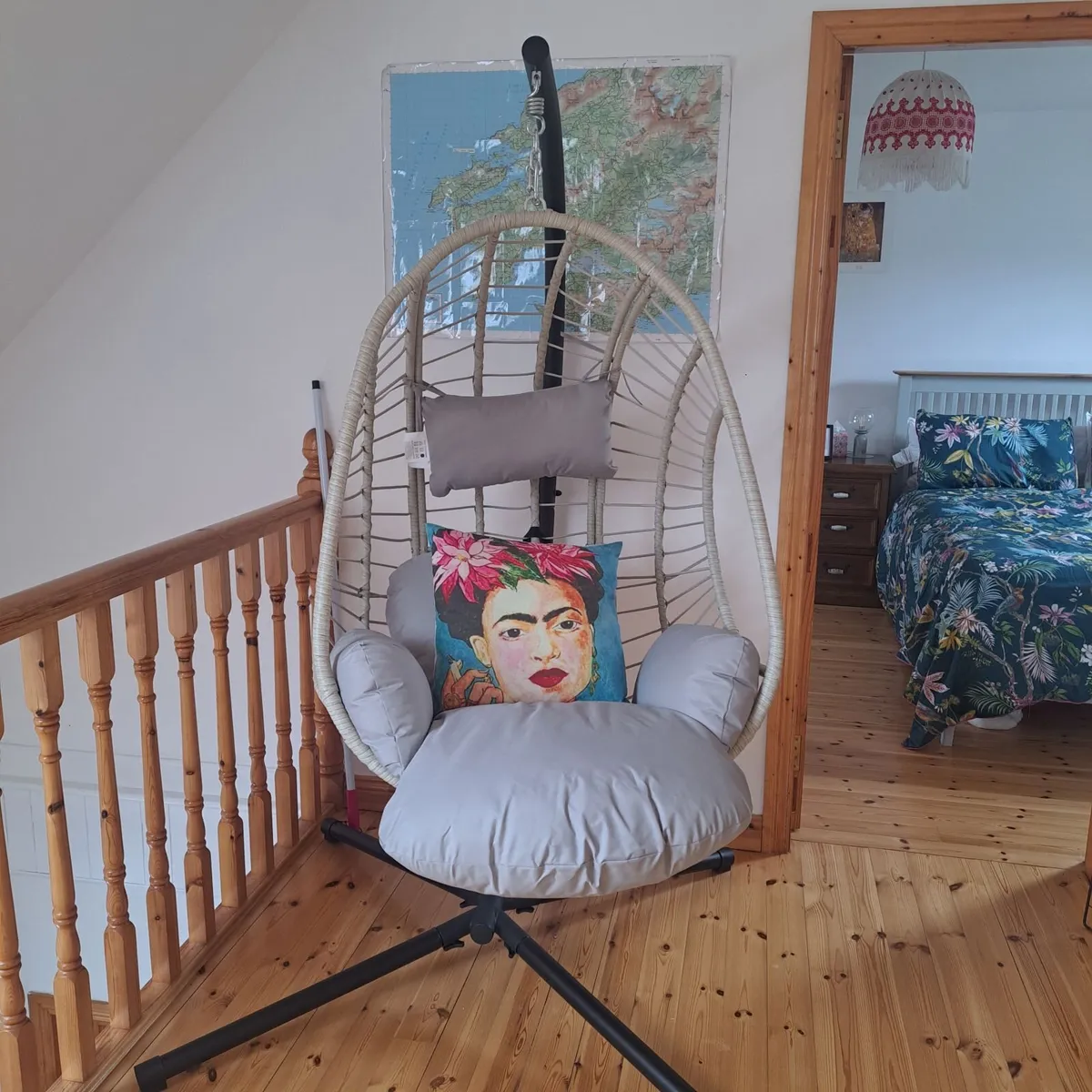 Egg chair - Image 4