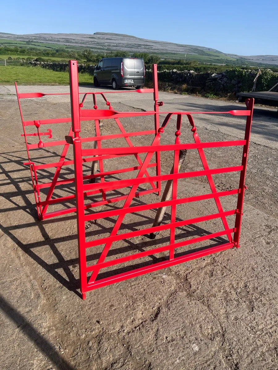 Cottage traditional gates - Image 1