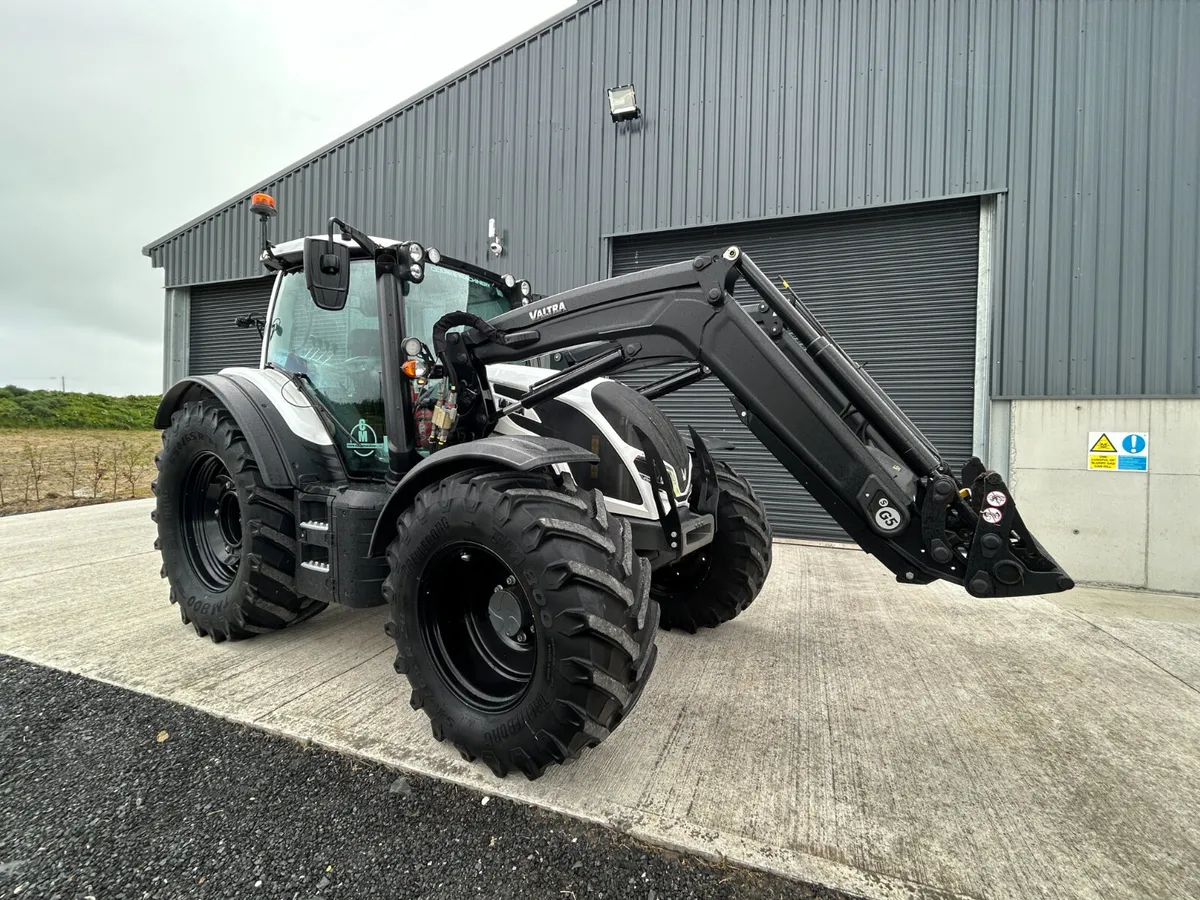 2024 VALTRA N175 ACTIVE TRACTOR - Image 1