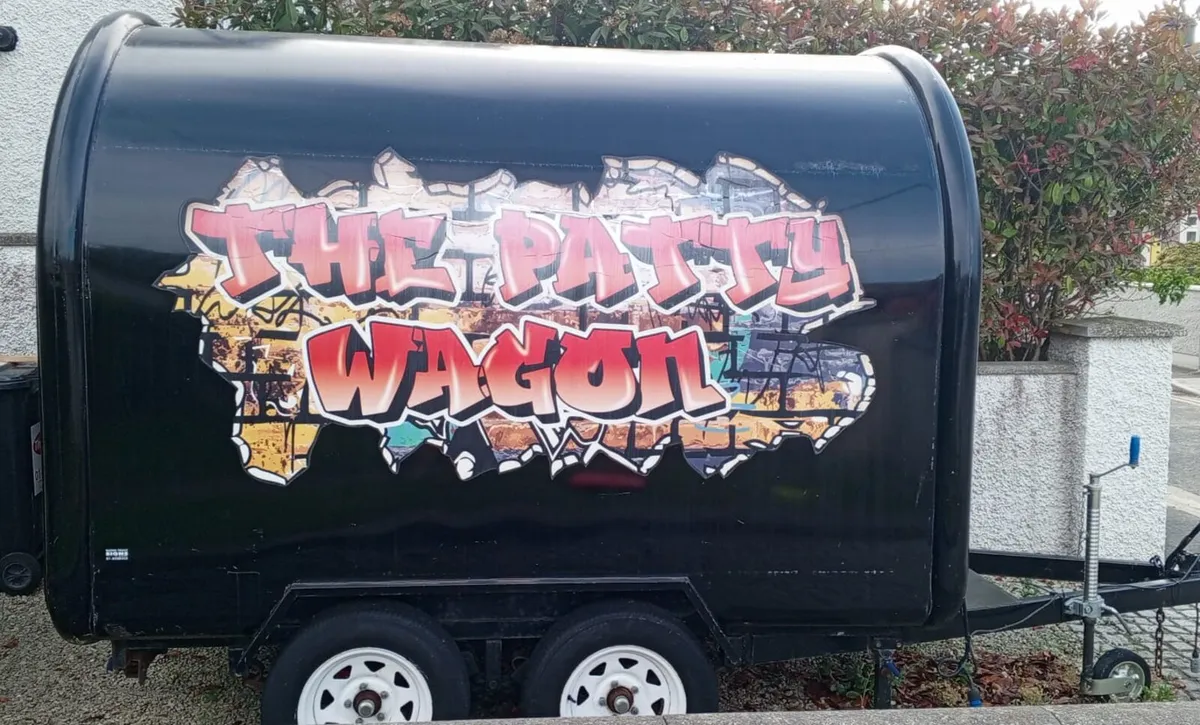Food trailer - Image 1