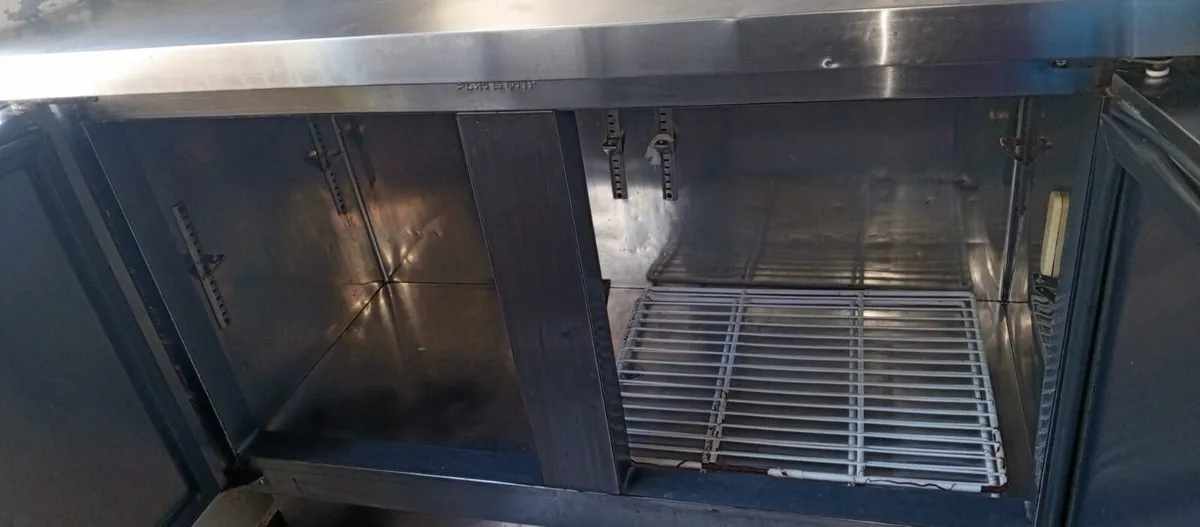 Food trailer - Image 4