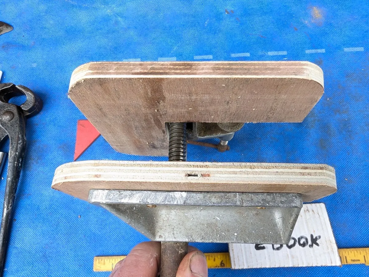 Stanley 702 Vice - Image 3