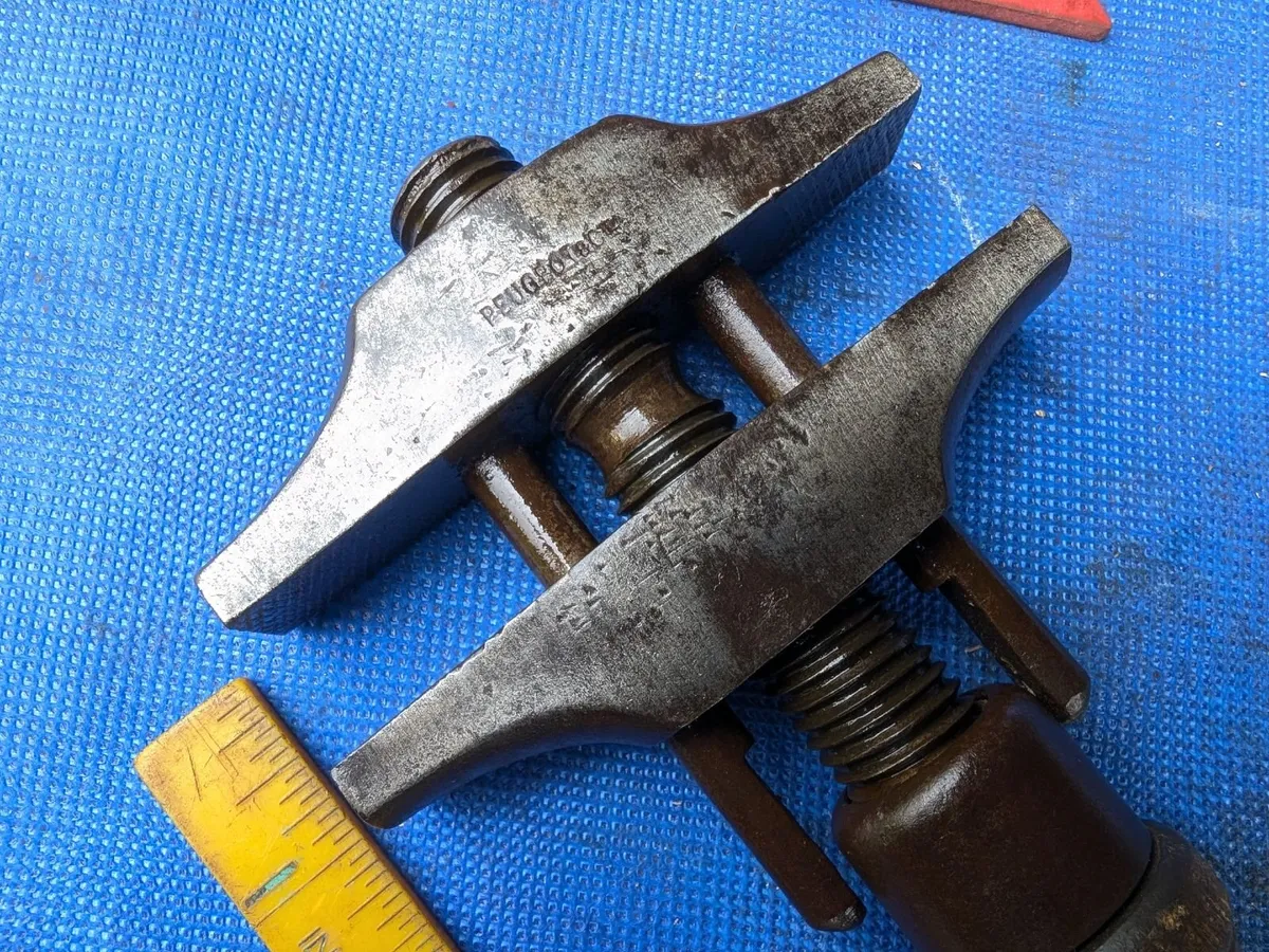 Adjustable Wrench by Peugeot Bros - Image 3