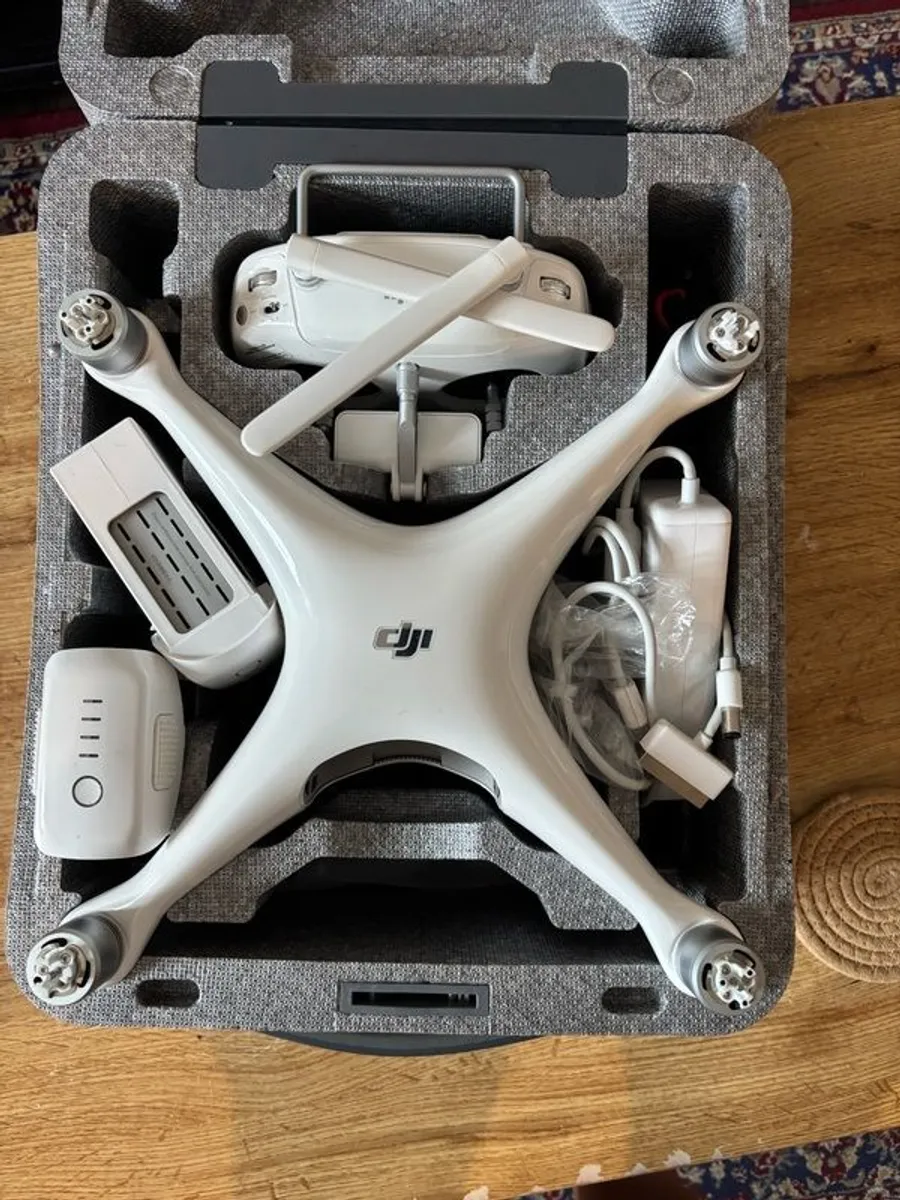 DJI Phantom 4 Drone Batteries Faulty - Image 3