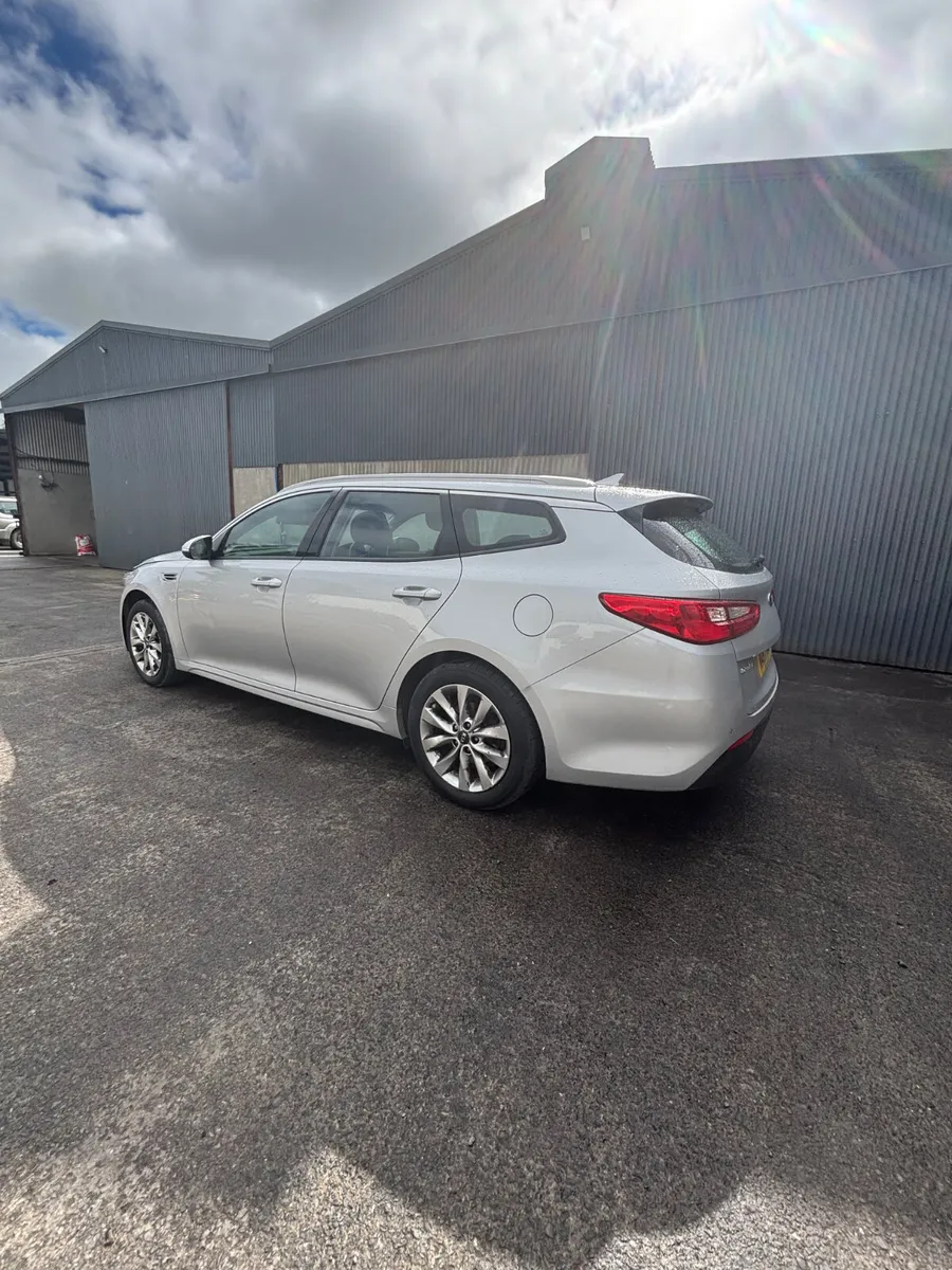 2018 Kia Optima for breaking - Image 2