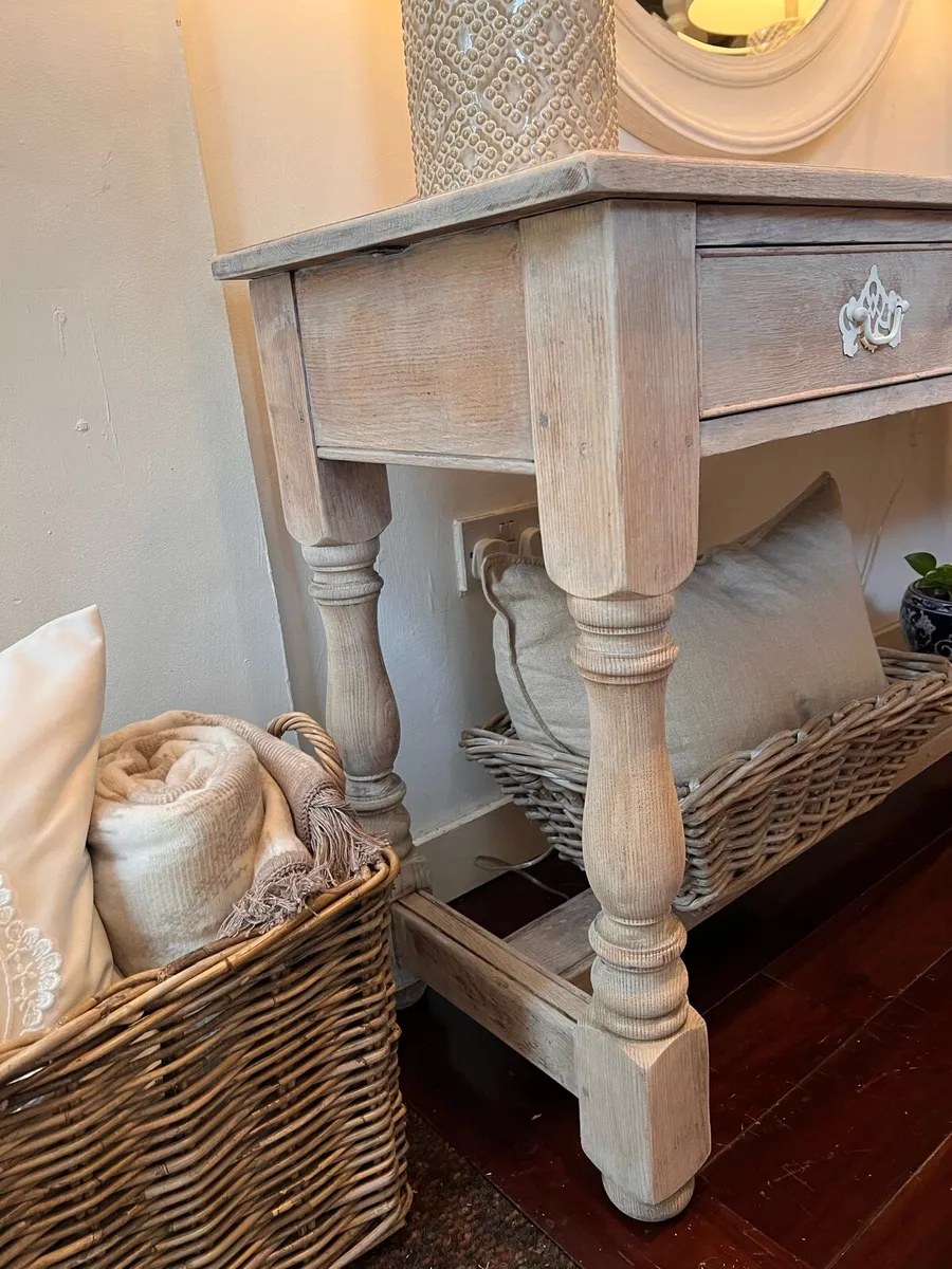Vintage solid oak sideboard console table - Image 2