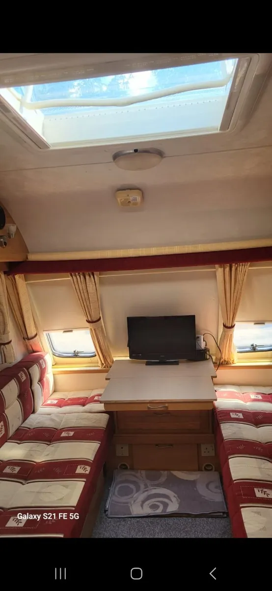 caravan for sale - Image 1