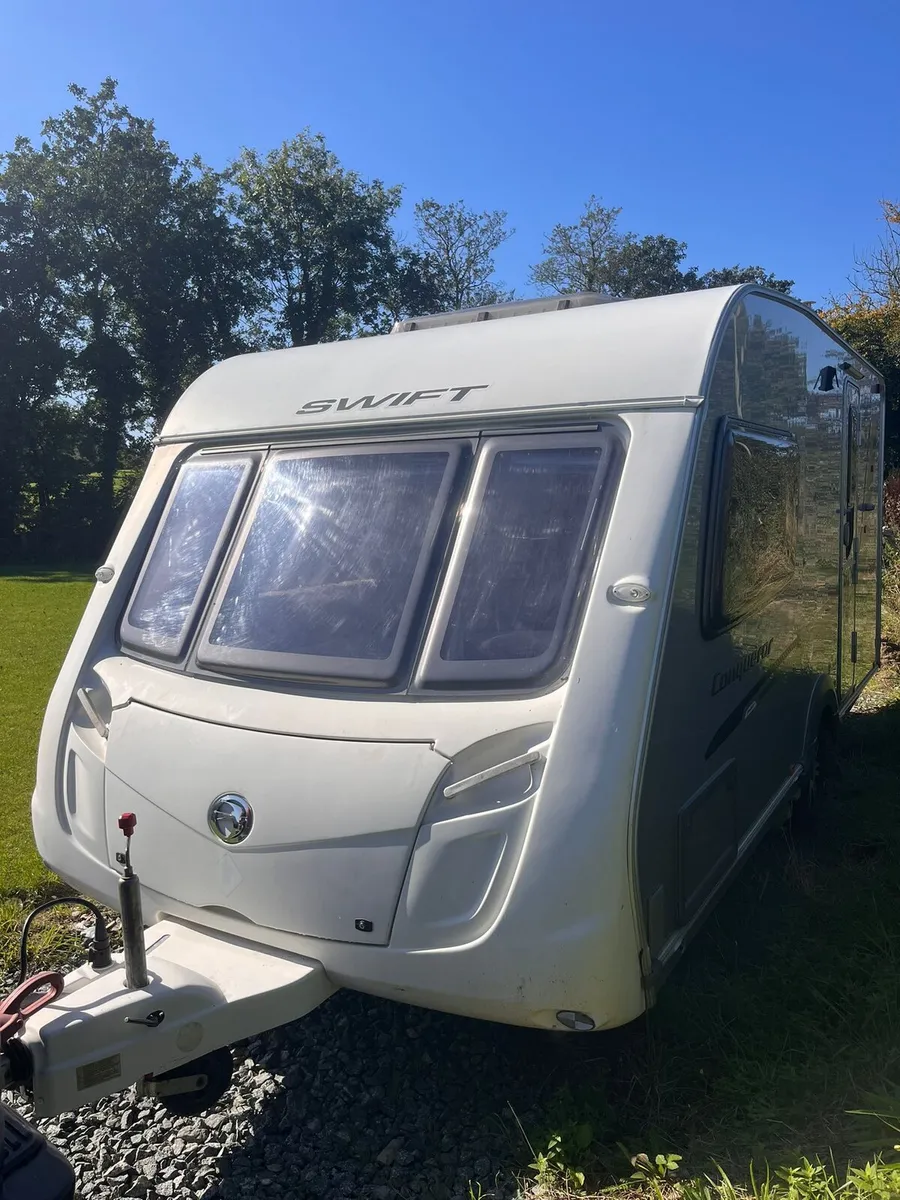 Caravan - Image 2
