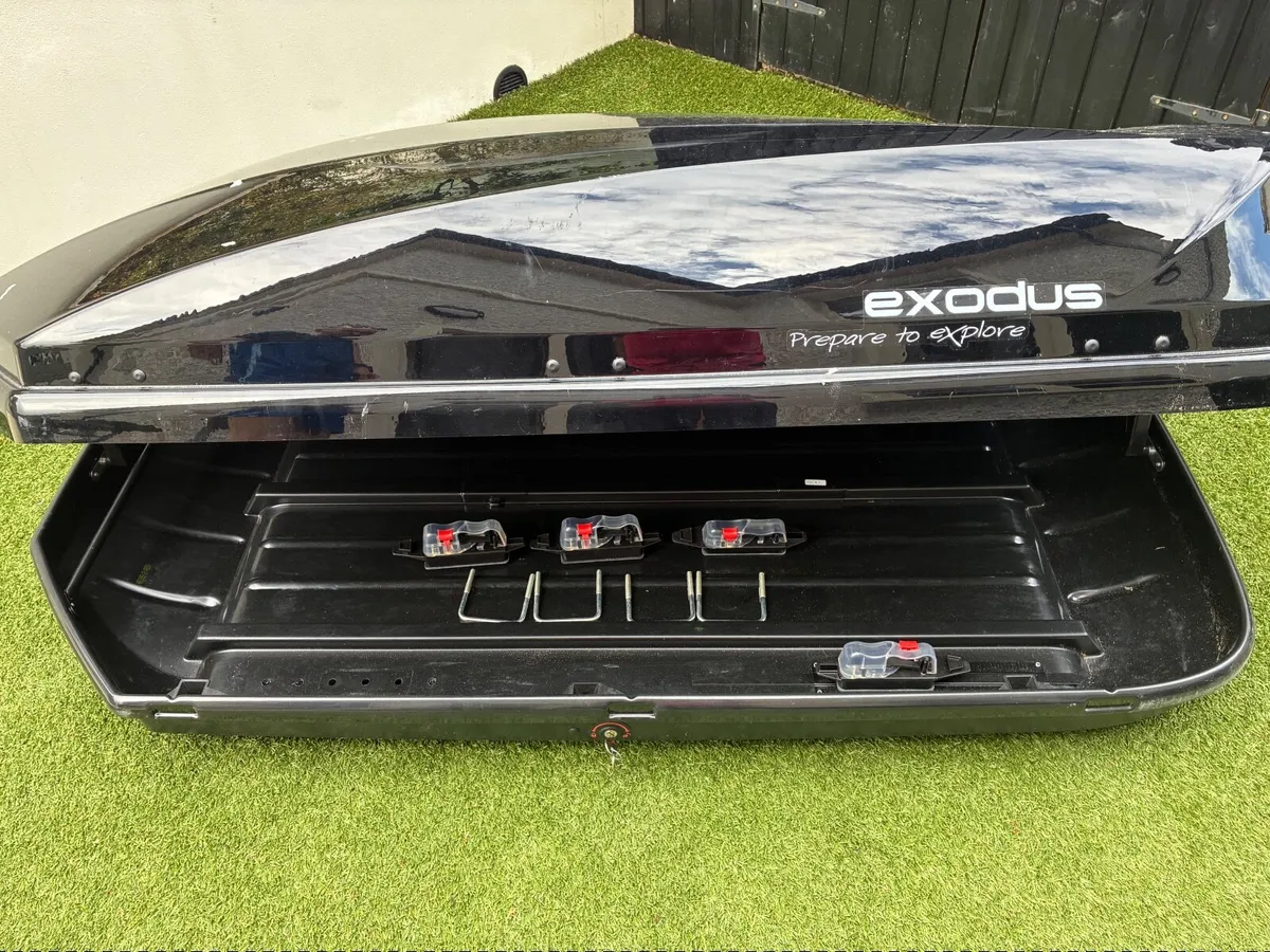 Roof box for car - Image 3