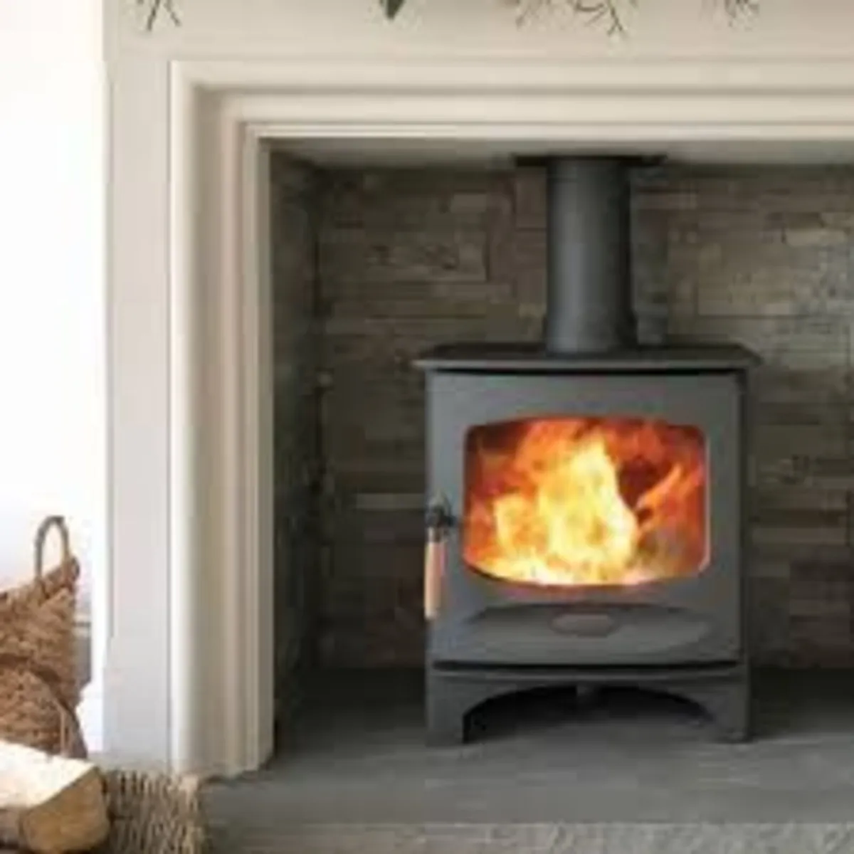 Charnwood C5 Duo Wood Burning Stove - Image 1