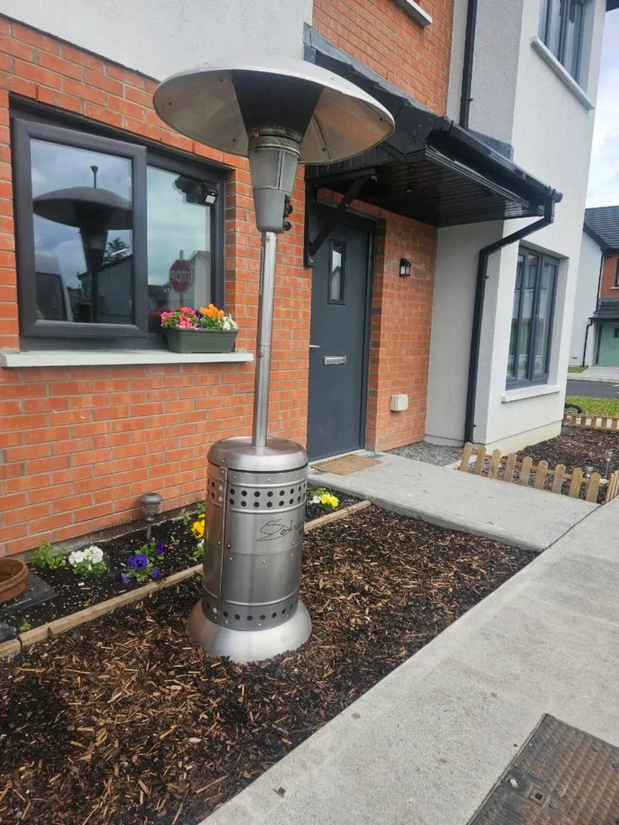 Patio heater - Image 1