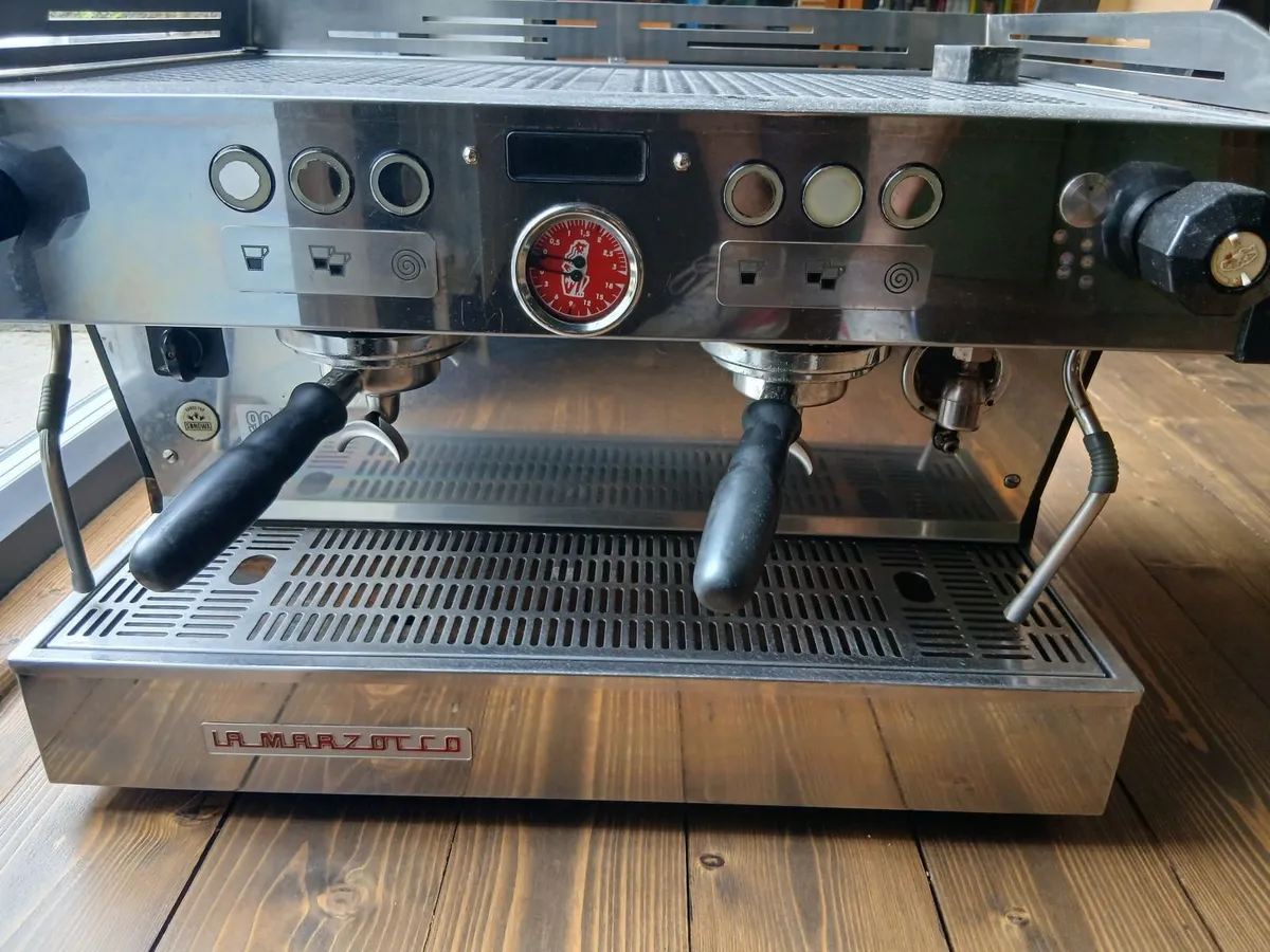coffee machine - Image 1
