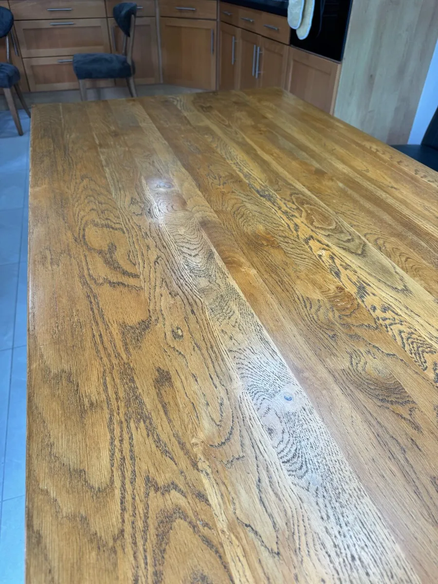 Dining table - Image 3