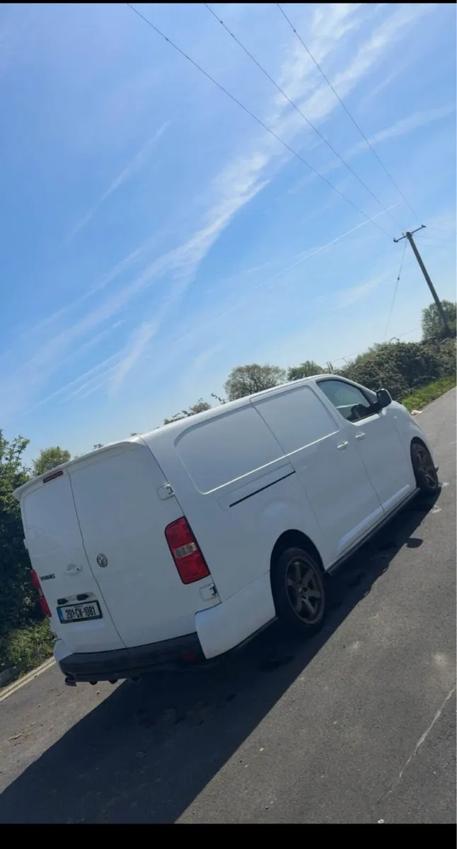 Vauxhall Vivaro 2.0D Fresh Doe 1 years tax - Image 3
