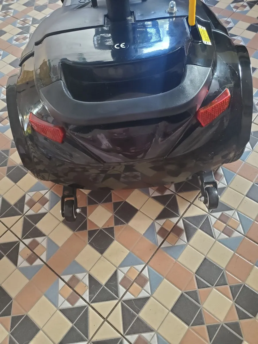 Mobility Scooter - Image 3