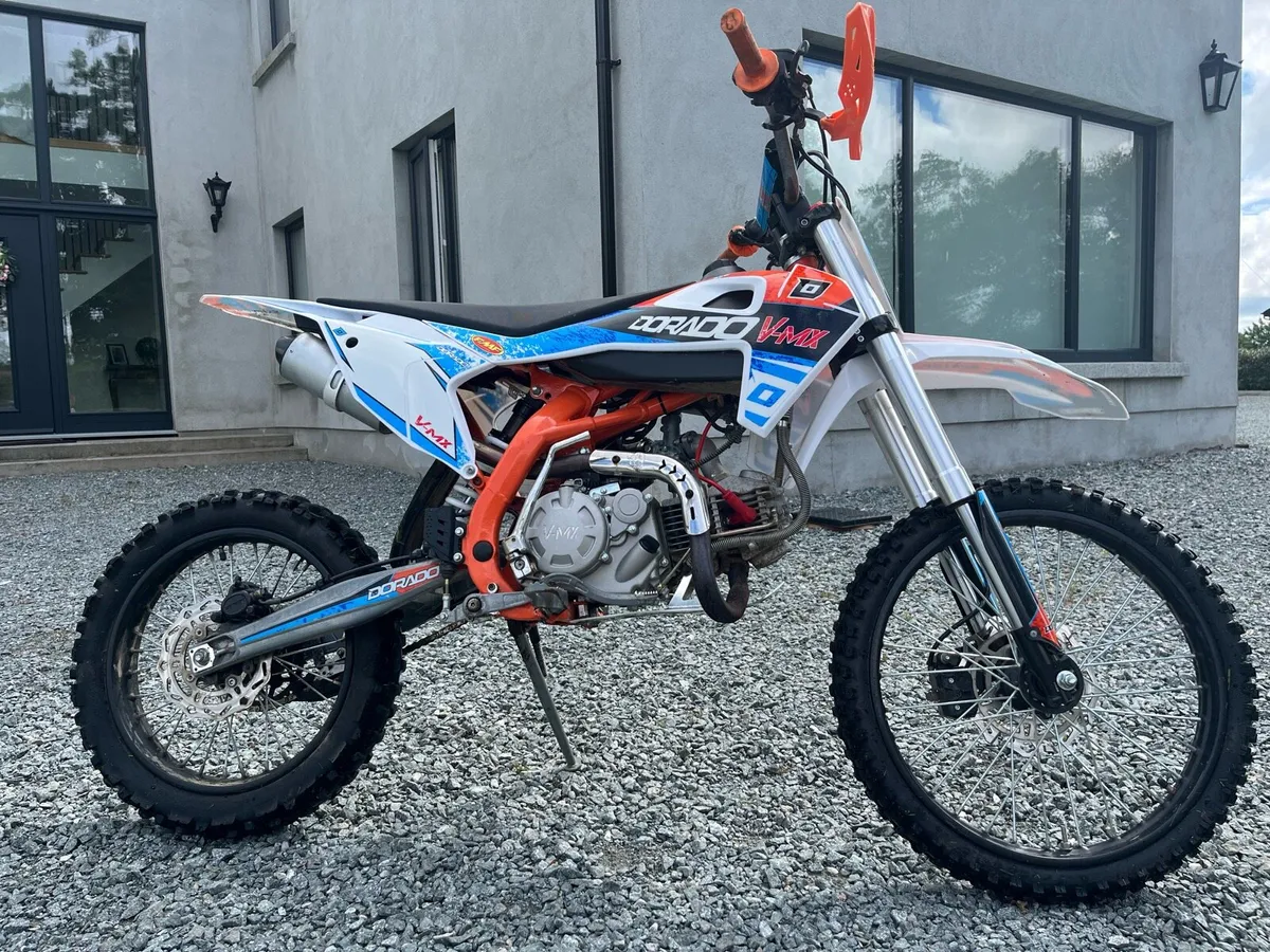V-Moto Vmx 110cc Pit Bike - Image 1