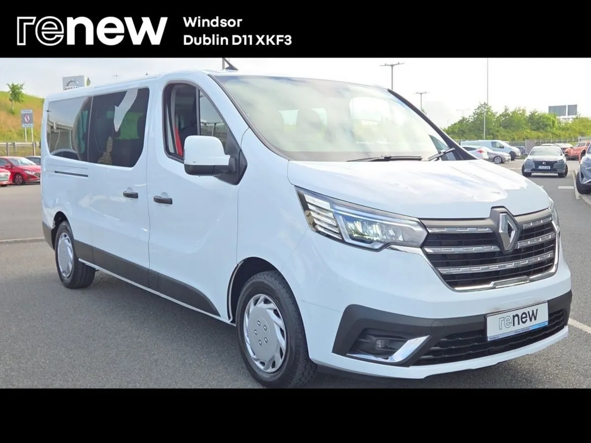 Renault Trafic Passenger **9 Seater COMBI L2 AUTO* - Image 1