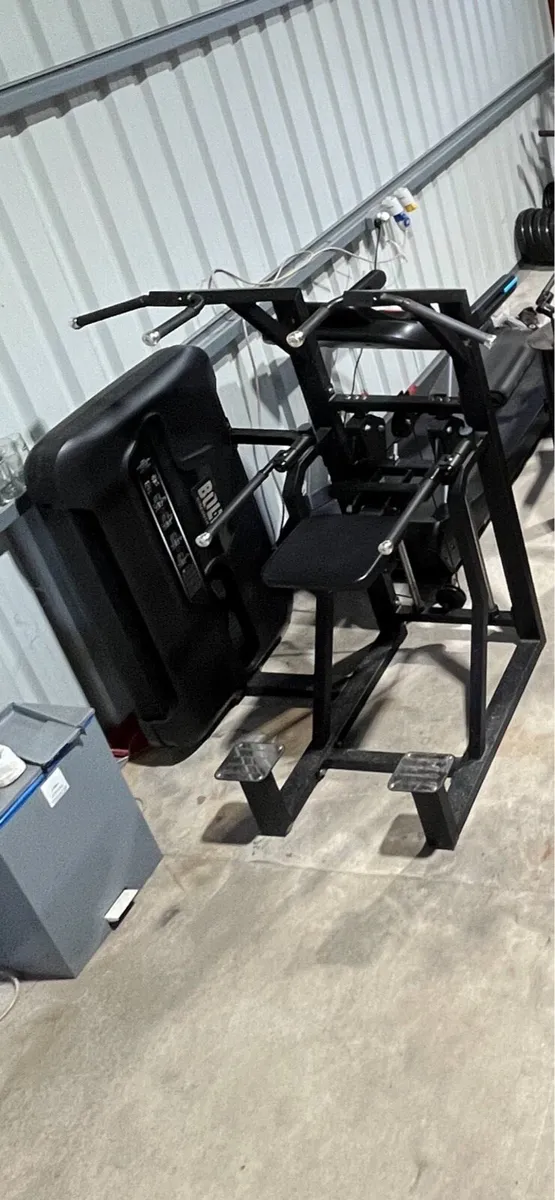 Gym equipment - Image 1