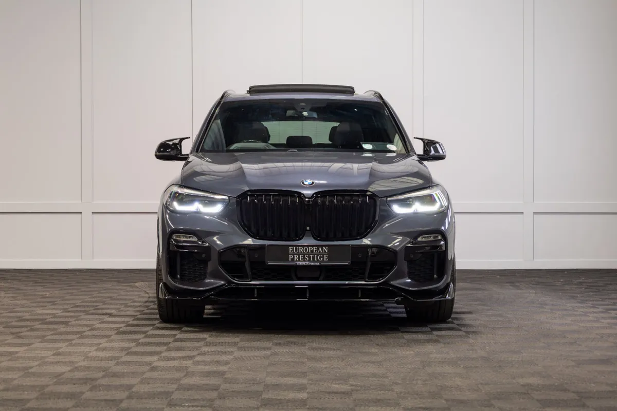 182 BMW X5 X-Drive 30d M-Sport 5 Seat N1 Crewcab - Image 2