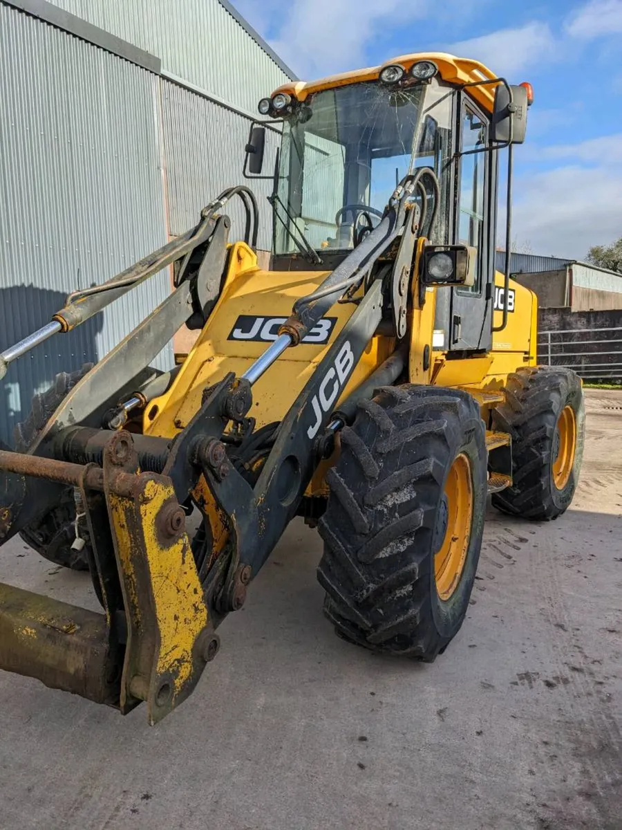 Jcb 411 - Image 2
