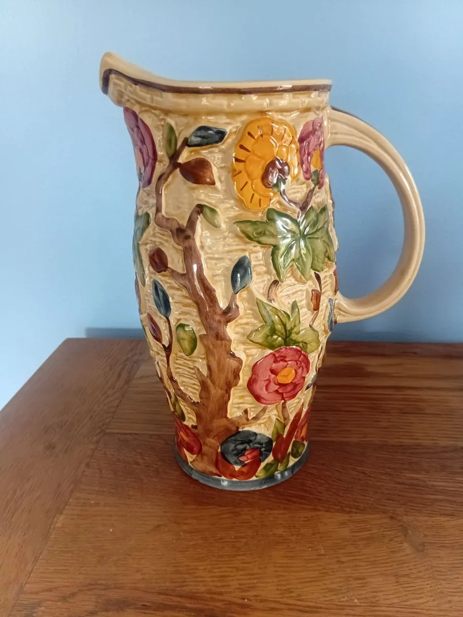 Collectible Ceramics - Image 2