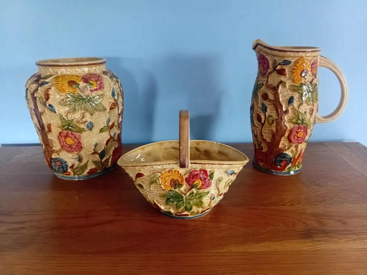 Collectible Ceramics - Image 3