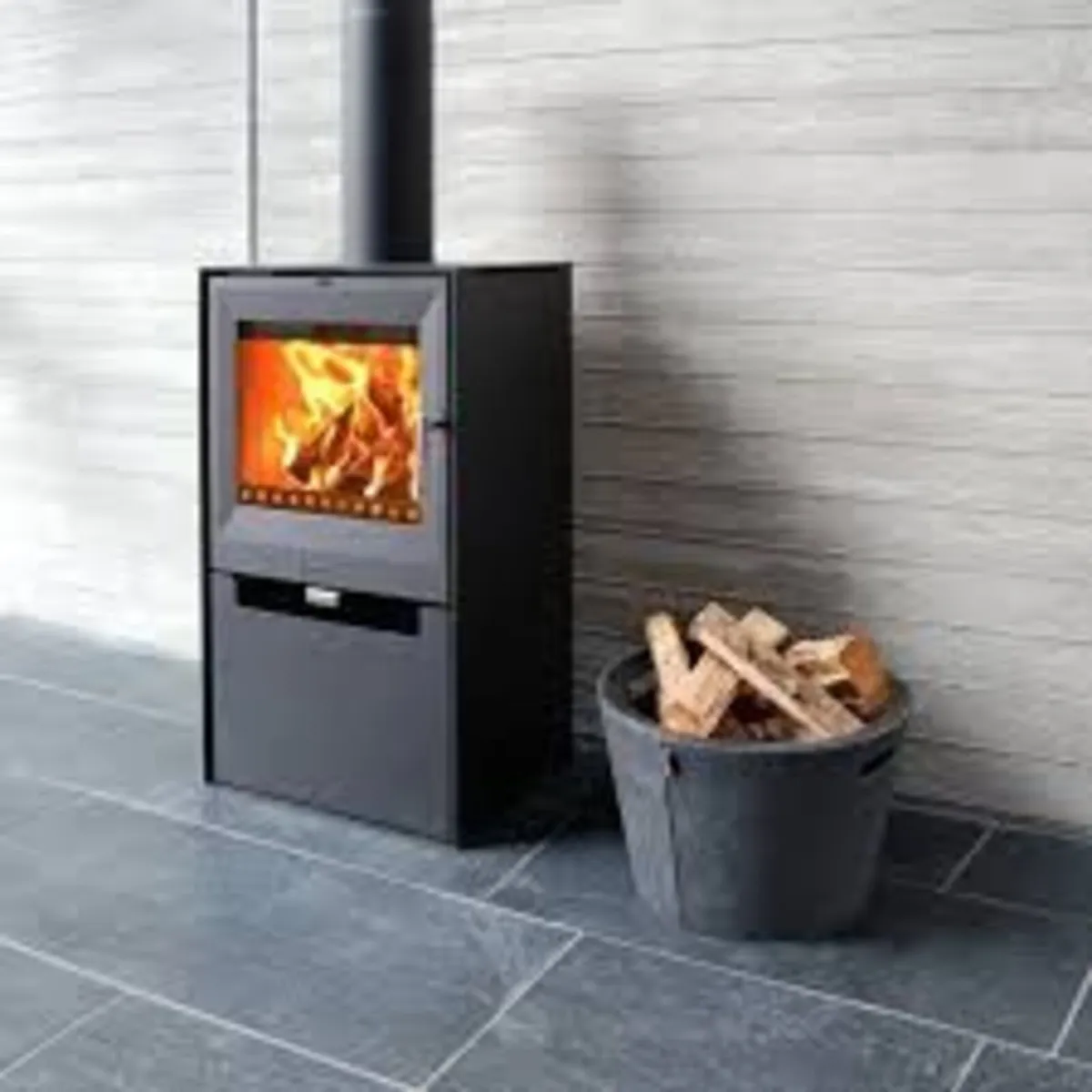 Aduro 14 Woodburning stove - Image 2