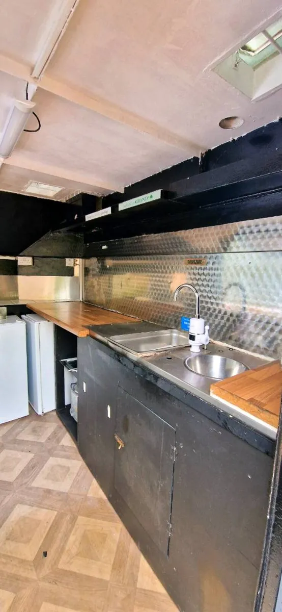 Coffee trailer - Image 1