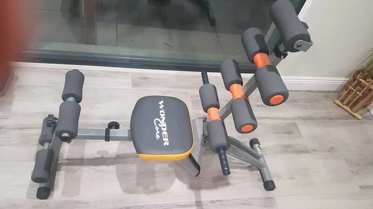 core strength and back exercise bench - Image 1